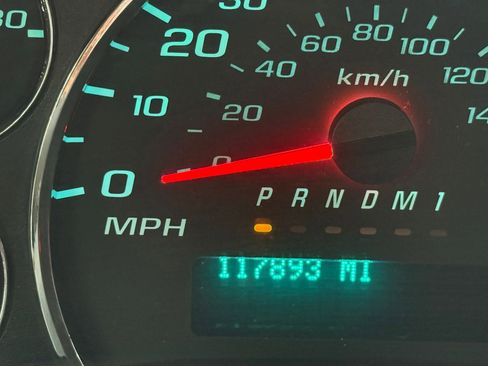 Used 2019 GMC Savana 3500 Extended w/ Driver Convenience Package image 9