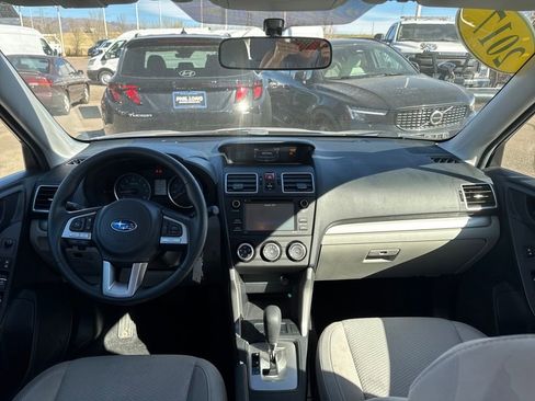 Used 2017 Subaru Forester 2.5i w/ Alloy Wheel Package image 22