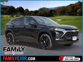 Used 2025 Chevrolet Trax LS w/ LS Convenience Package video 1