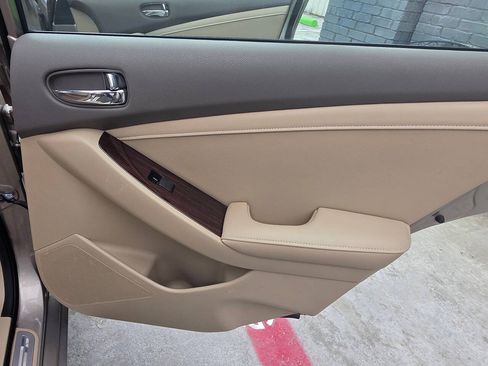 Used 2012 Nissan Altima 2.5 SL w/ 2.5SL Pkg FWD image 28