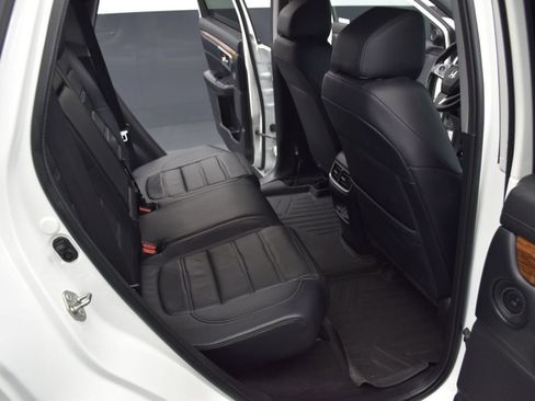 Used 2018 Honda CR-V Touring image 24