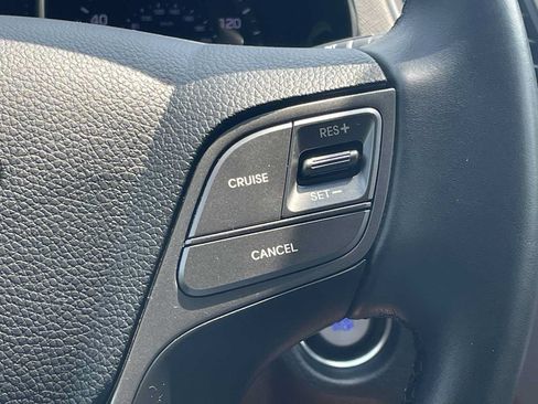 Used 2017 Hyundai Santa Fe Sport FWD image 15