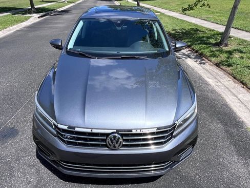 Used 2019 Volkswagen Passat 2.0T SE R-Line FWD image 18