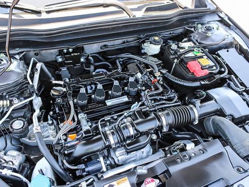 Used 2018 Honda Accord LX image 26