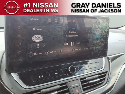 Certified 2024 Nissan Altima 2.0 SR FWD image 18