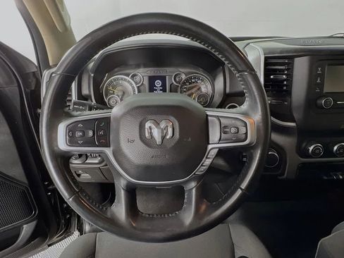 Used 2019 RAM 1500 Big Horn image 12
