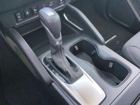 Used 2022 Nissan Frontier SV image 15