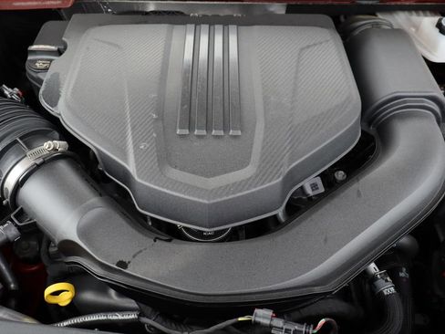 Certified 2026 Buick Enclave Sport Touring w/ Power Package image 36