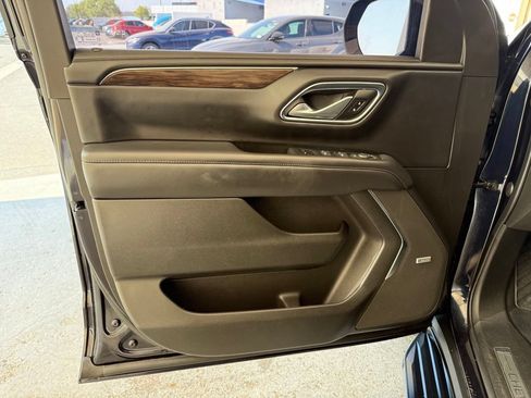 Used 2022 Chevrolet Tahoe LT RWD image 25
