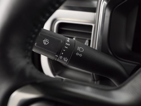 Used 2025 Ford F250 Platinum image 35