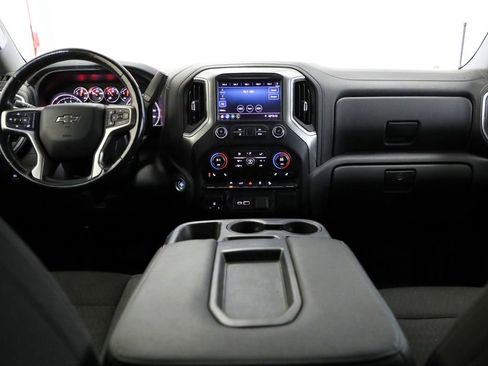 Certified 2019 Chevrolet Silverado 1500 RST w/ All-Star Edition AWD/4WD image 2