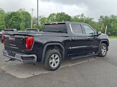 Used 2024 GMC Sierra 1500 SLT AWD/4WD image 5