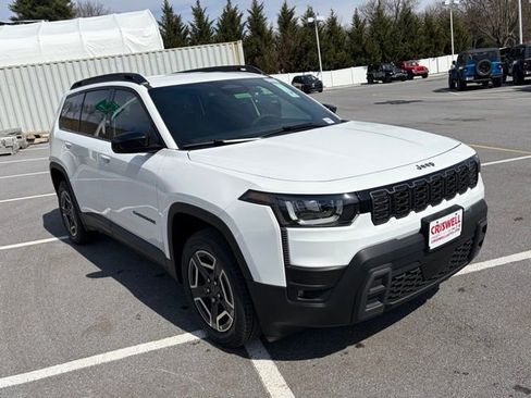 New 2026 Jeep Cherokee Laredo AWD/4WD image 2
