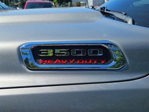 Certified 2022 RAM 3500 Laramie image 38