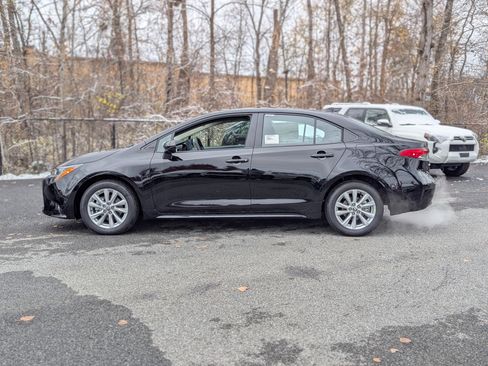 New 2026 Toyota Corolla LE image 7