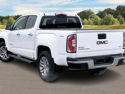 Used 2015 GMC Canyon SLT image 11