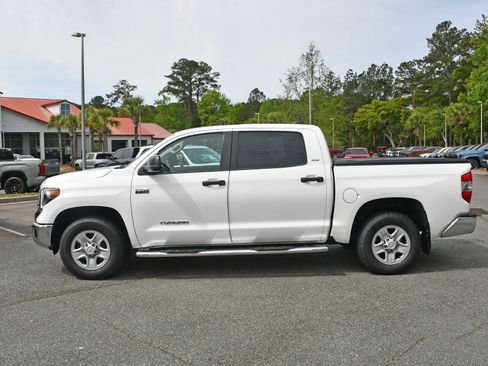 Used 2021 Toyota Tundra SR5 w/ SR5 Upgrade Package RWD image 2