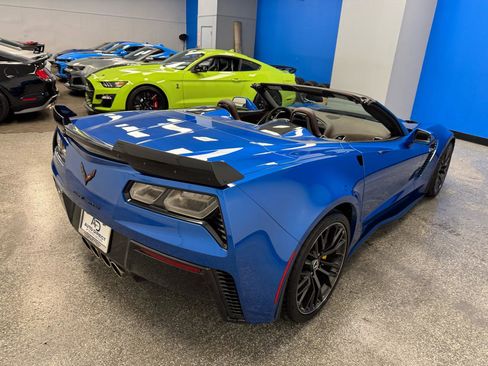 Used 2016 Chevrolet Corvette Z06 w/ 3LZ Preferred Equipment Group RWD image 10