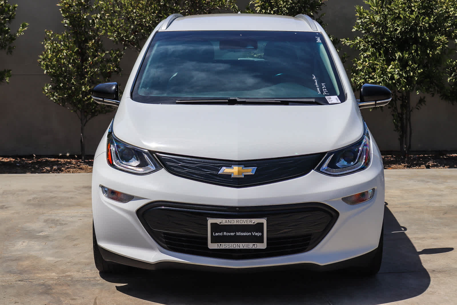 Used 2020 Chevrolet Bolt Premier w/ Infotainment Package FWD image 2
