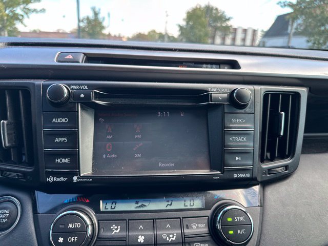 Used 2018 Toyota RAV4 XLE FWD image 33