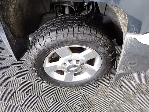 Used 2017 Chevrolet Silverado 2500 W/T w/ Snow Plow Prep Package image 32