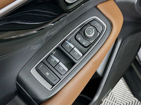 Used 2023 Subaru Outback Touring image 24