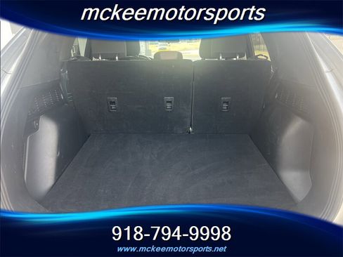 Used 2021 Ford Escape SE image 6