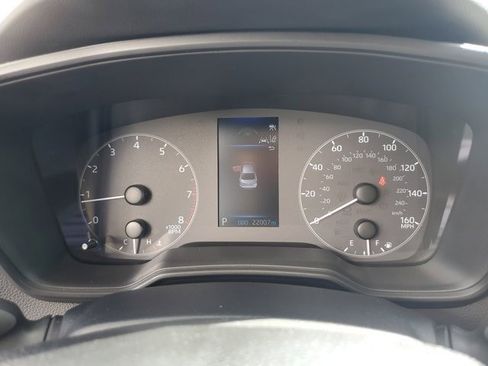 Used 2025 Toyota Corolla LE FWD image 32