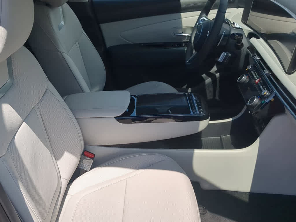 New 2026 Hyundai Tucson Limited FWD image 24