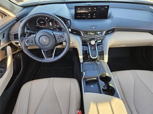 Certified 2025 Acura TLX w/ Technology Package image 7