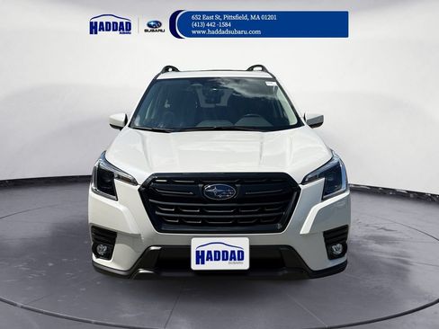 Certified 2024 Subaru Forester Premium AWD/4WD image 8
