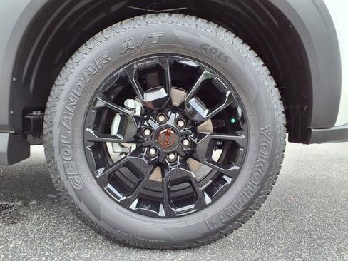 New 2025 Nissan Armada PRO-4X image 40