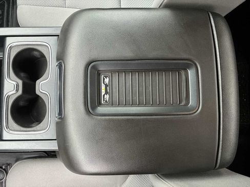 Used 2018 Chevrolet Silverado 1500 LT w/ LT Fleet Plus Package AWD/4WD image 20