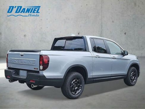 New 2026 Honda Ridgeline TrailSport image 3