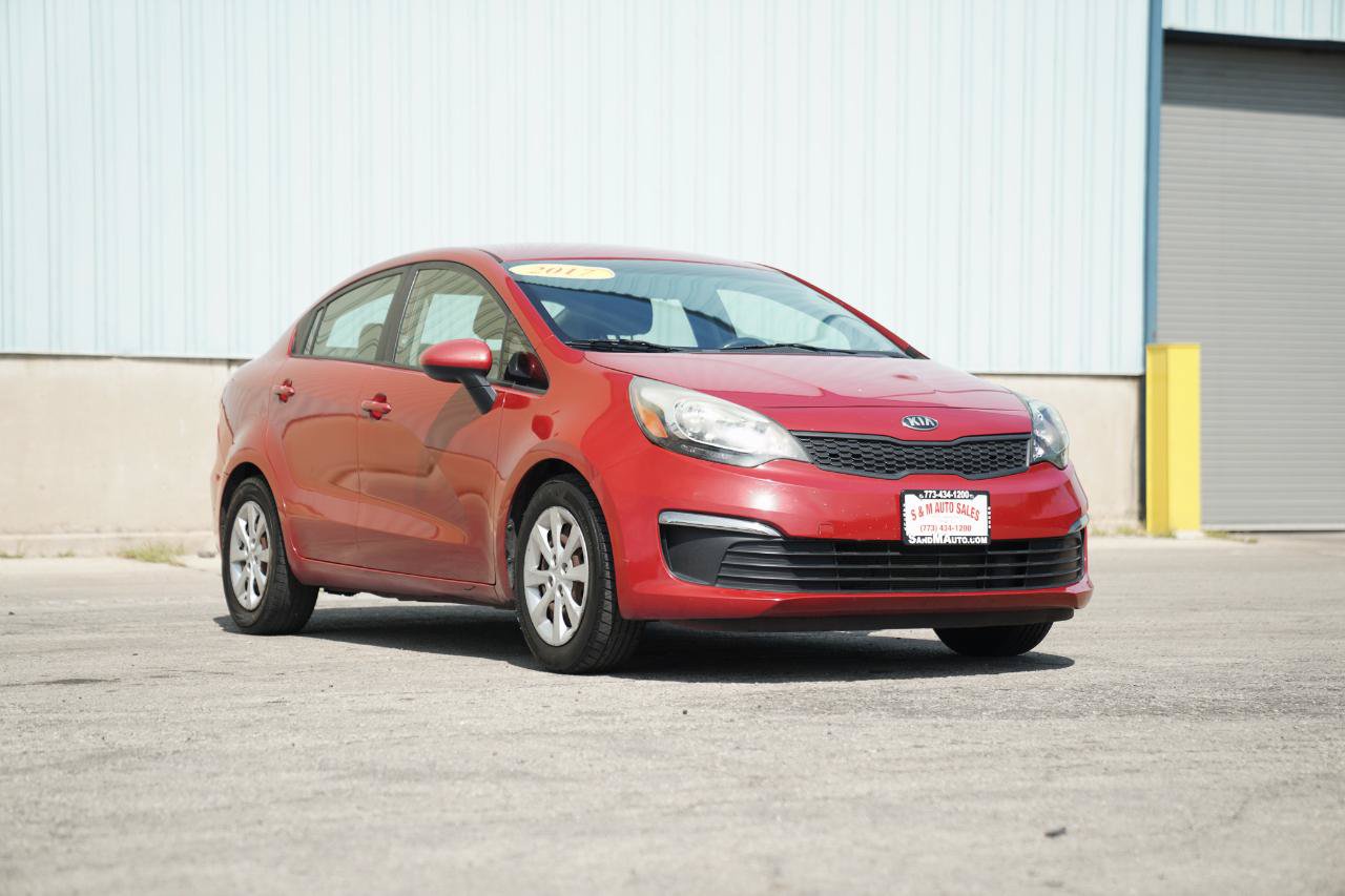Used 2017 Kia Rio LX w/ Power Package FWD image 4