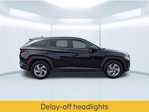 Used 2022 Hyundai Tucson SE w/ Cargo Package FWD image 8