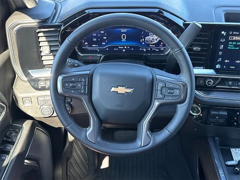 Used 2024 Chevrolet Silverado 2500 High Country w/ High Country Premium Package image 25