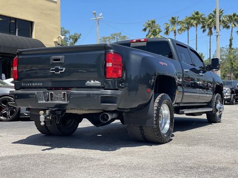 Used 2017 Chevrolet Silverado 3500 High Country w/ Duramax Plus Package image 22