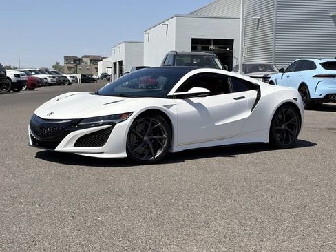 Used 2017 Acura NSX AWD/4WD image 2