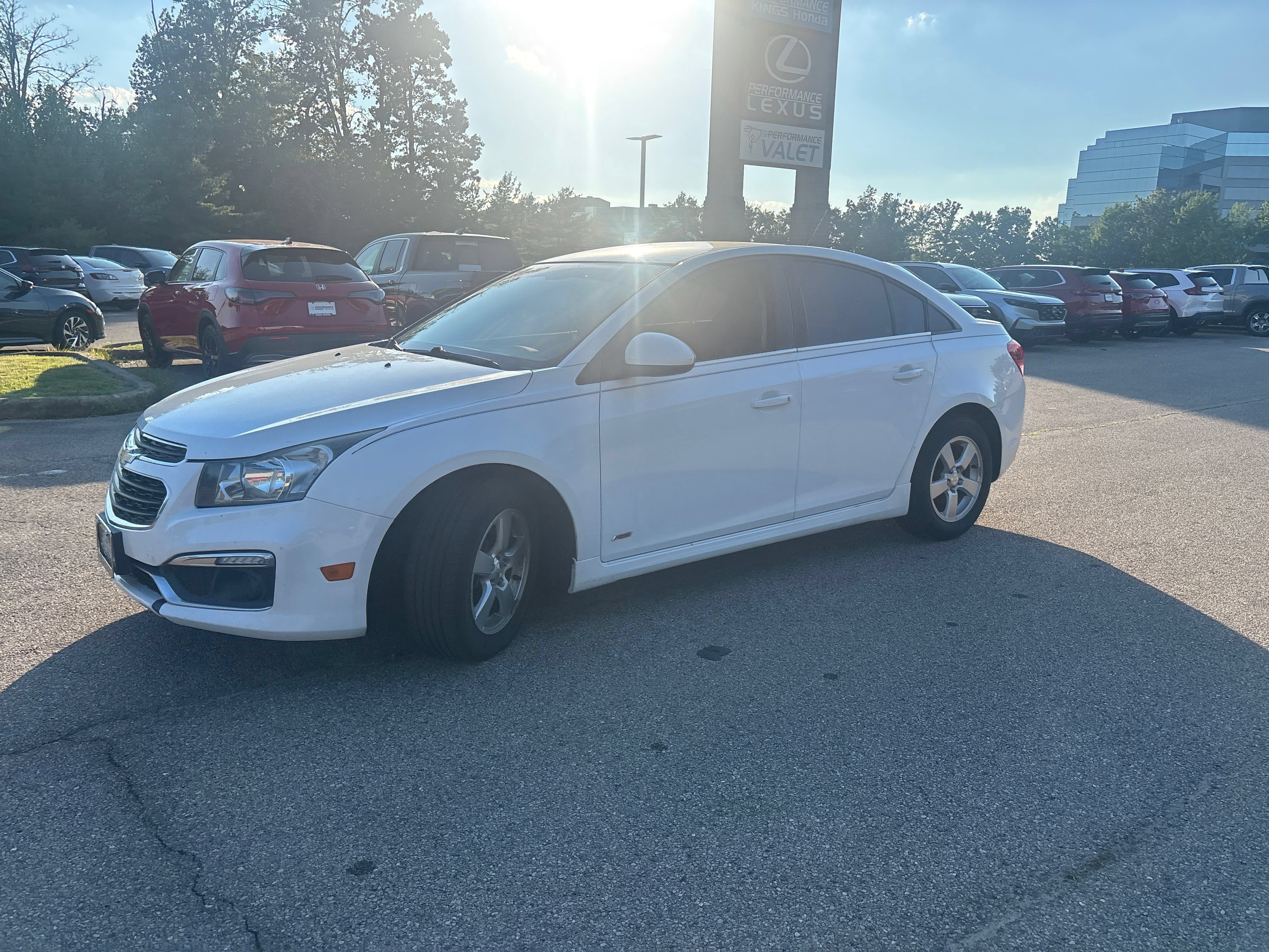 Used 2016 Chevrolet Cruze LT FWD image 6