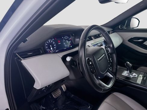 Used 2020 Land Rover Range Rover Evoque R-Dynamic S image 22