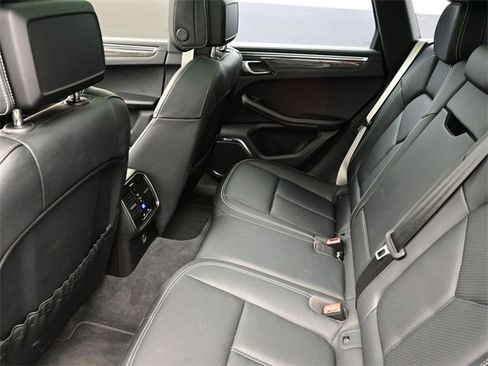 Used 2024 Porsche Macan GTS image 24