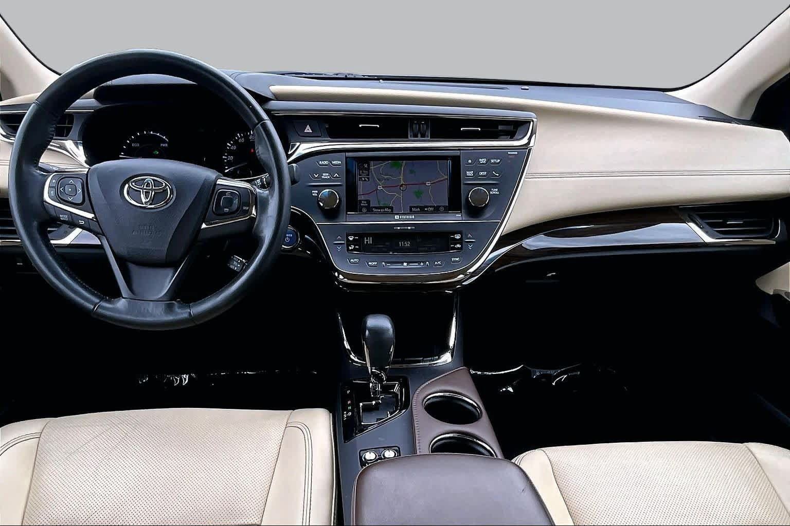 Used 2014 Toyota Avalon Limited FWD image 16