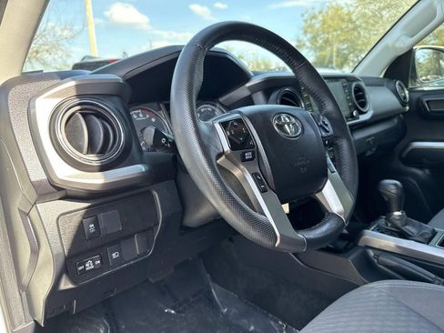 Used 2021 Toyota Tacoma SR5 image 25