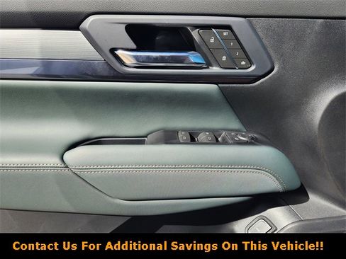 New 2026 GMC Terrain AT4 w/ Convenience Package III image 17