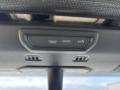 Used 2023 Jeep Wrangler Unlimited Sport AWD/4WD image 30