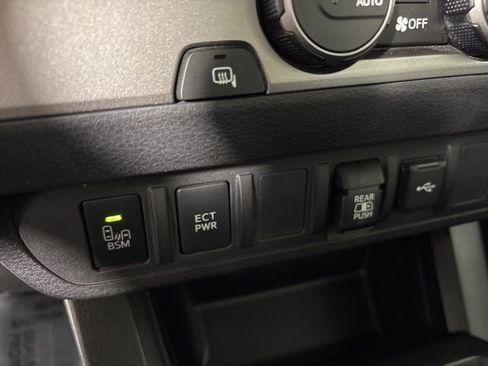 Used 2022 Toyota Tacoma SR5 w/ Technology Package RWD image 30