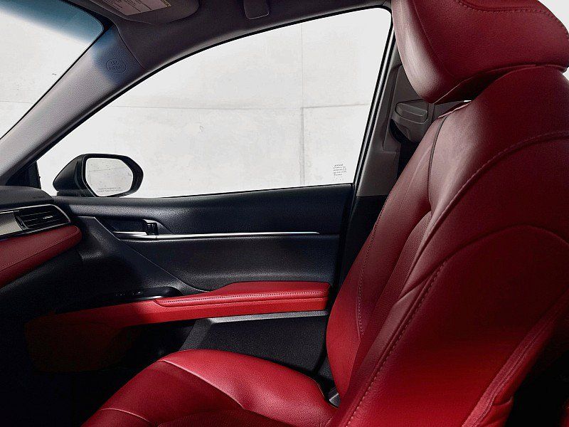 Used 2019 Toyota Camry XSE FWD image 24