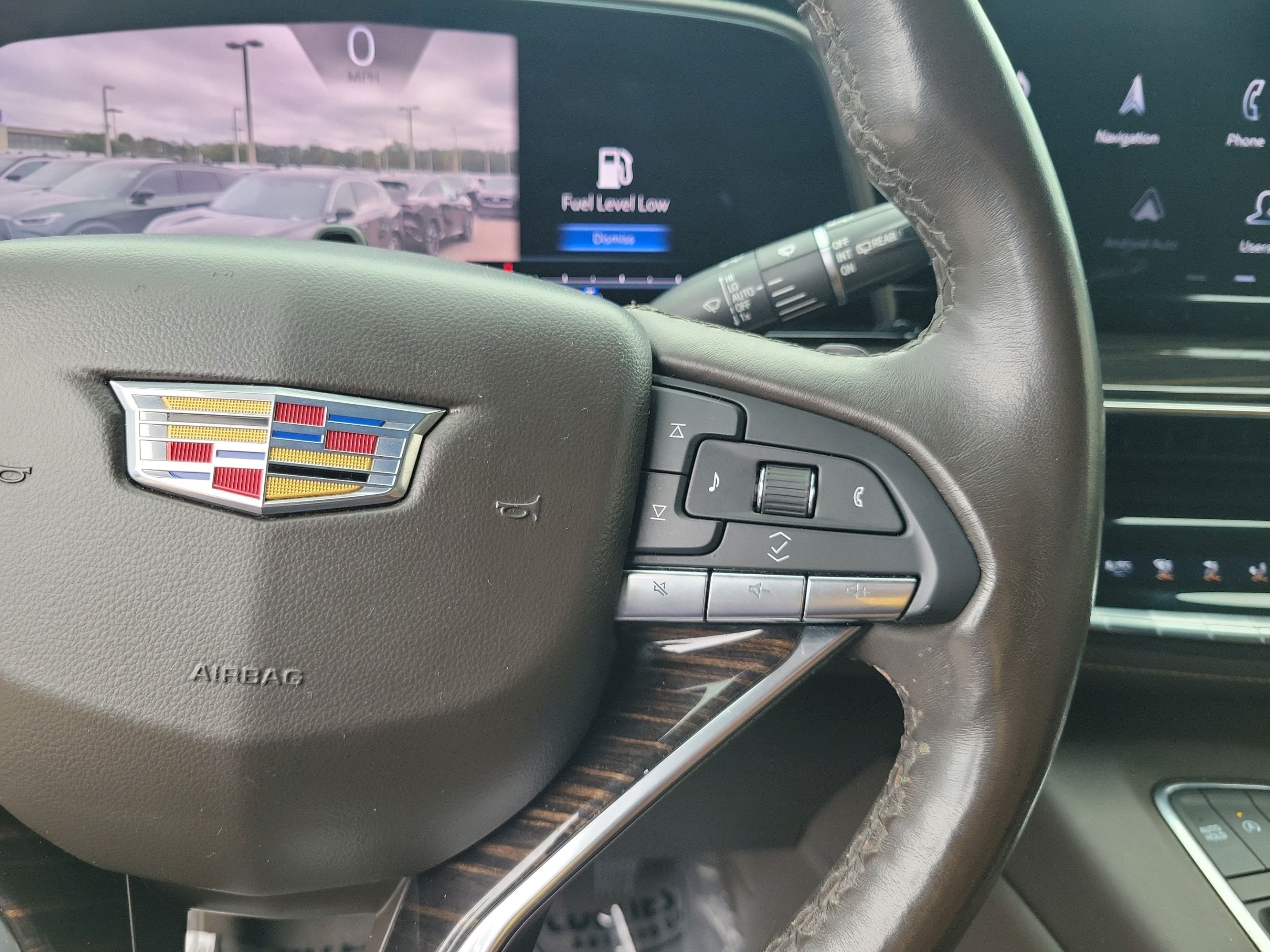 Used 2021 Cadillac Escalade Premium Luxury w/ Driver Assist Tech Package AWD/4WD image 15