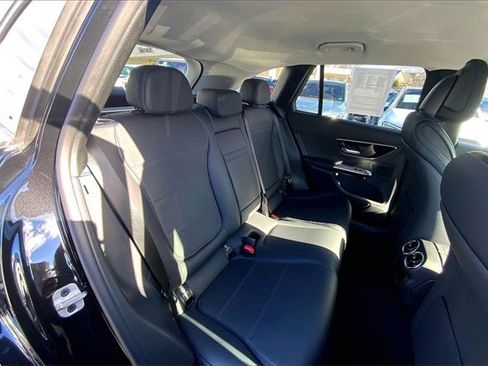 Used 2025 Mercedes-Benz GLC 300 GLC 300 image 15